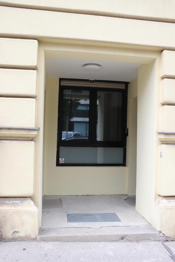 Schottenring City Stock Exchange Apartments Виена Екстериор снимка